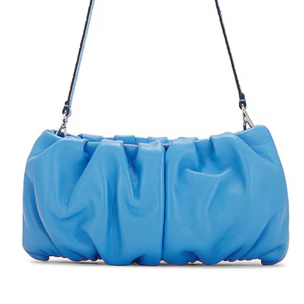 STAUD bean bag